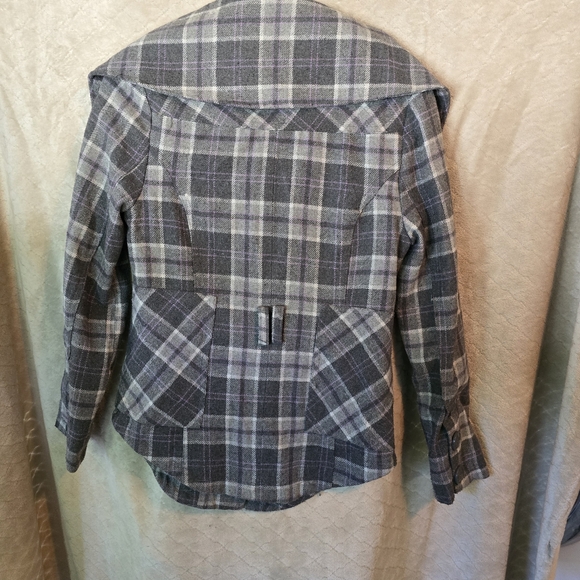 Small Deb Jacket - Picture 7 of 8